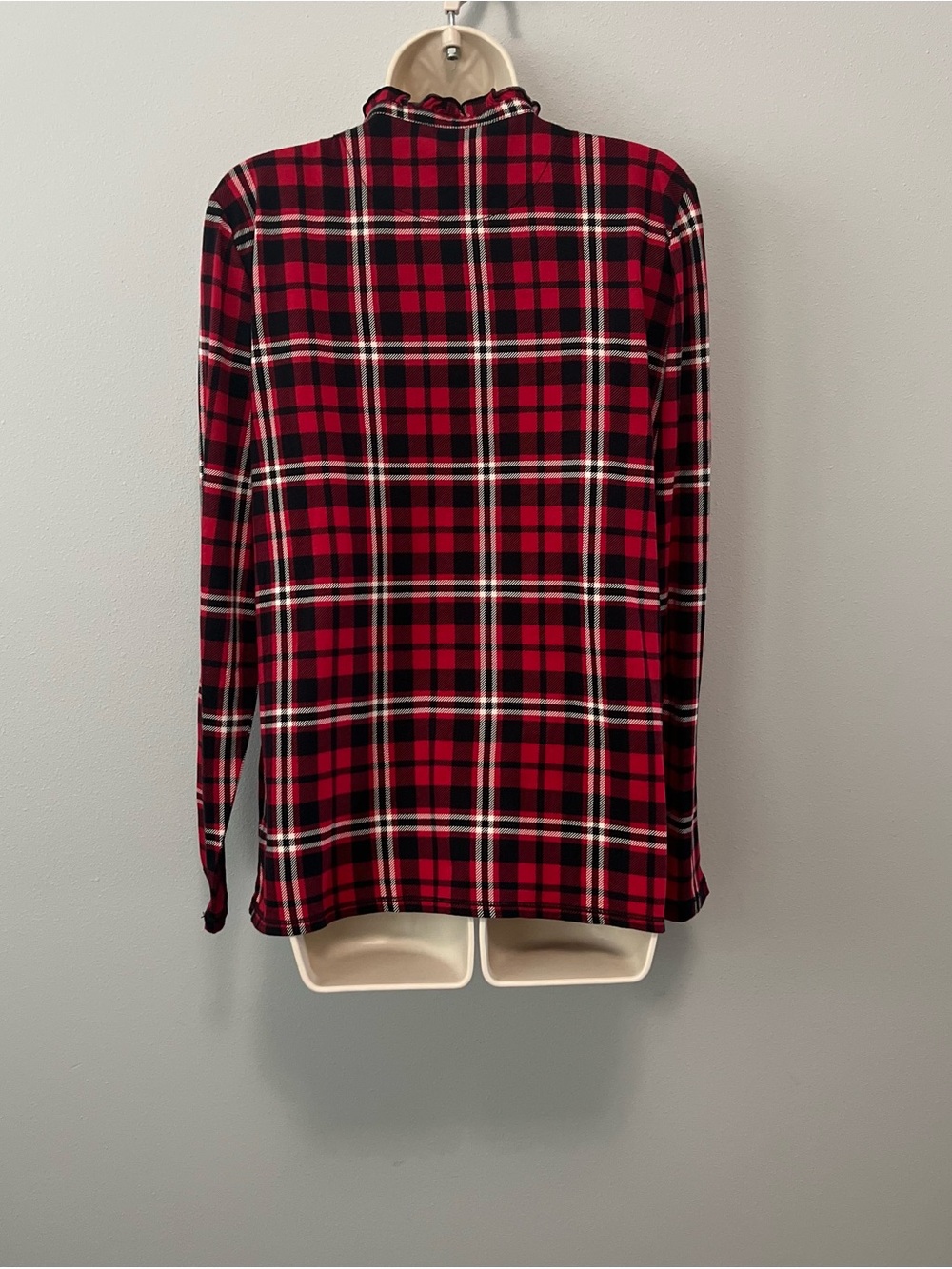 Ralph Lauren Red and Black Plaid Button Down Top Size XL NWT! - Picture 4 of 7